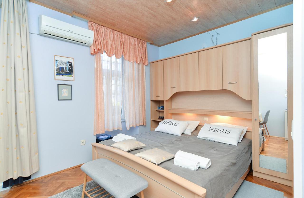 Apartments Jasna 1128 Fažana Eksteriør billede